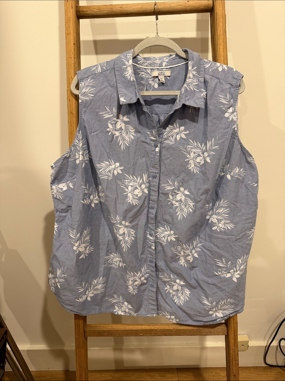 Croft & Barrow Sleeveless Blouse